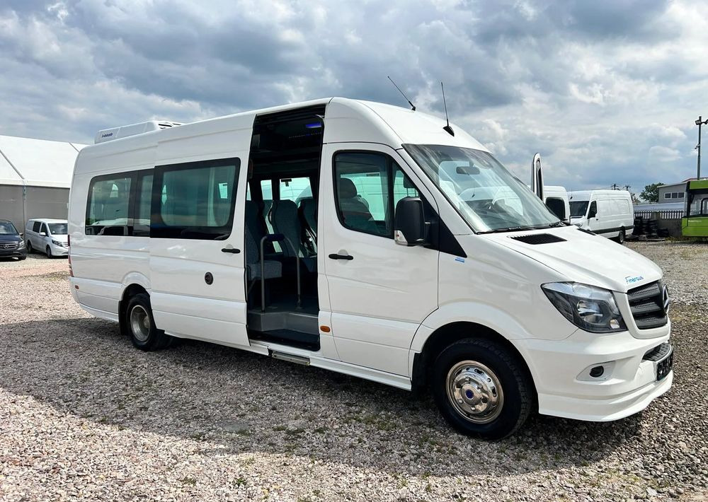 Mercedes-Benz Sprinter 519 - Minibús, Furgoneta de pasajeros: foto 2 Mercedes-Benz Sprinter 519 - Minibús, Furgoneta de pasajeros: foto 2