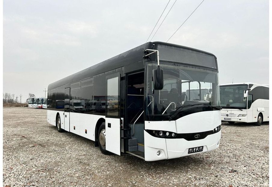 Solaris InterUrbino - Autobús suburbano: foto 1 Solaris InterUrbino - Autobús suburbano: foto 1