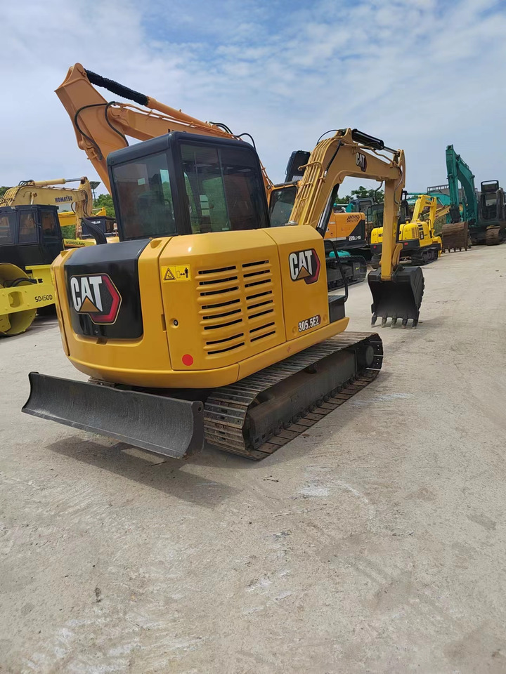 CAT CAT 305.5E2 - Miniexcavadora: foto 4 CAT CAT 305.5E2 - Miniexcavadora: foto 4