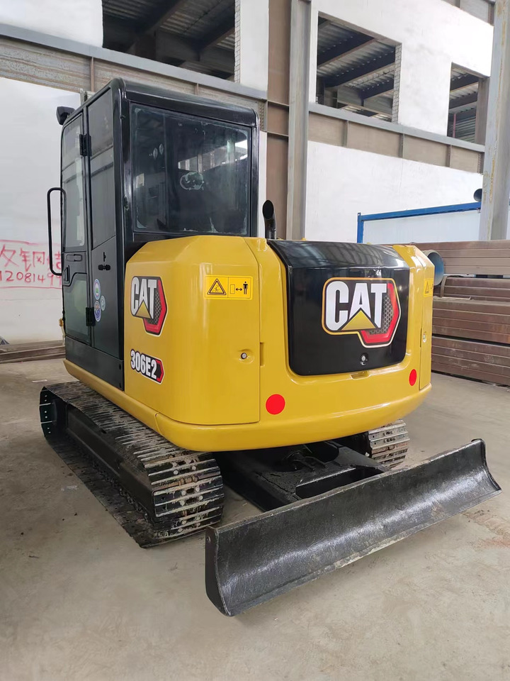 CATERPILLAR 306E2 - Miniexcavadora: foto 5 CATERPILLAR 306E2 - Miniexcavadora: foto 5