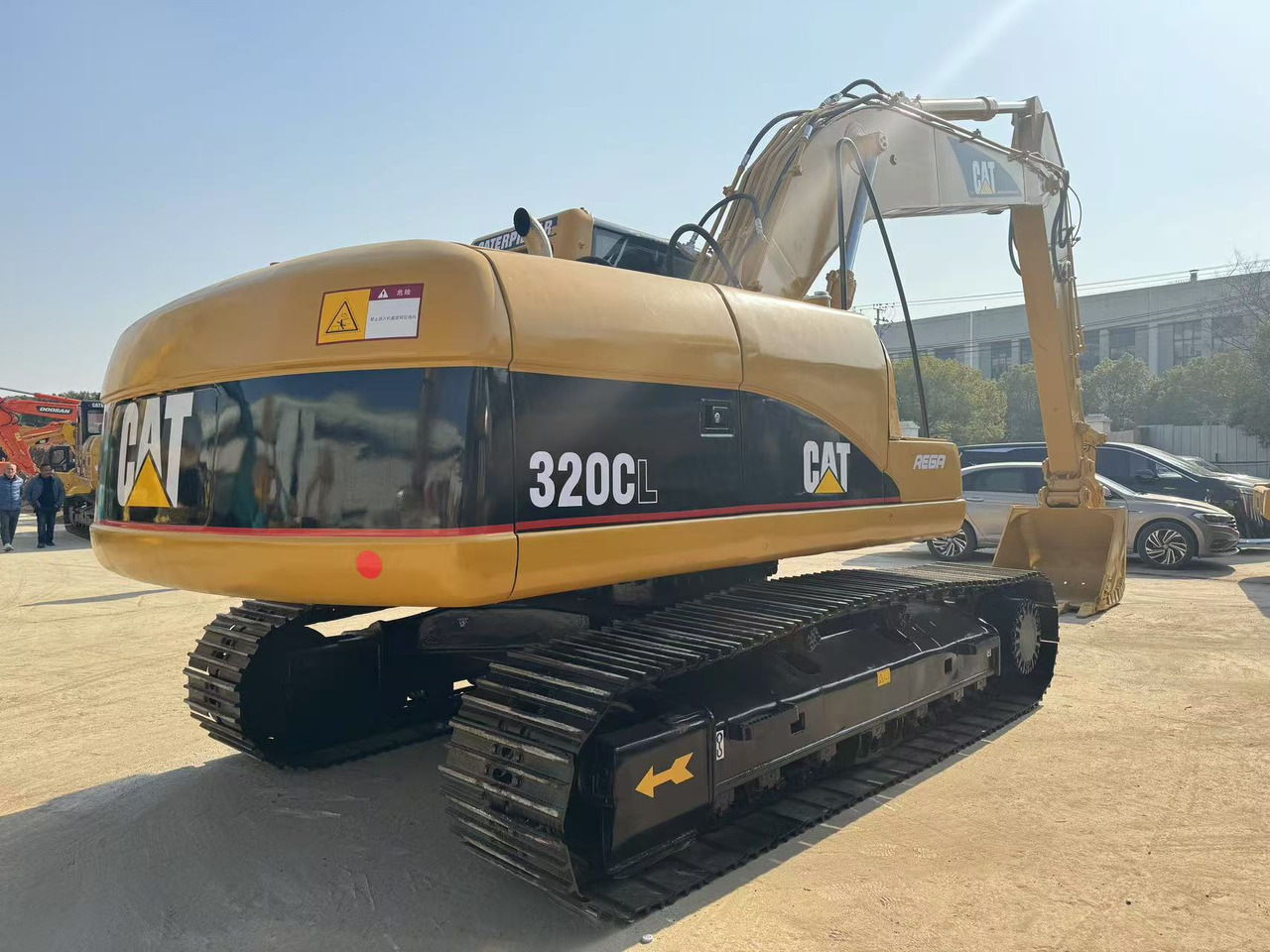 CATERPILLAR 320C - Excavadora de cadenas: foto 2 CATERPILLAR 320C - Excavadora de cadenas: foto 2