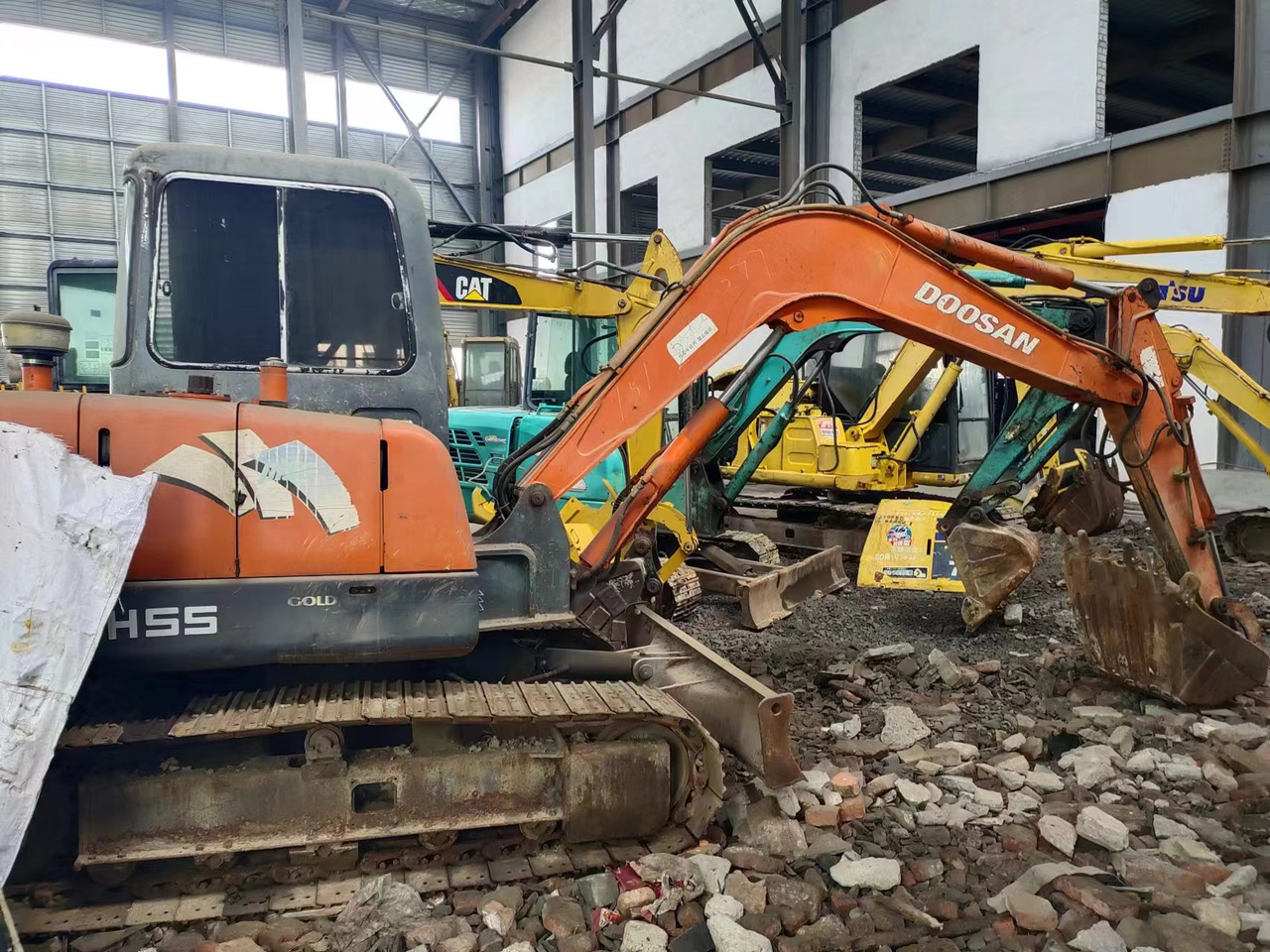 DOOSAN DH55 - Miniexcavadora: foto 1 DOOSAN DH55 - Miniexcavadora: foto 1