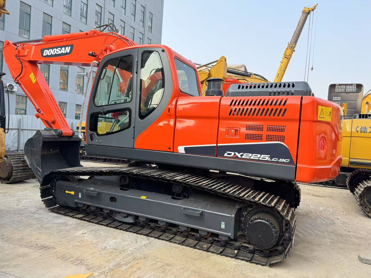 DOOSAN DX225 - Excavadora de cadenas: foto 5 DOOSAN DX225 - Excavadora de cadenas: foto 5