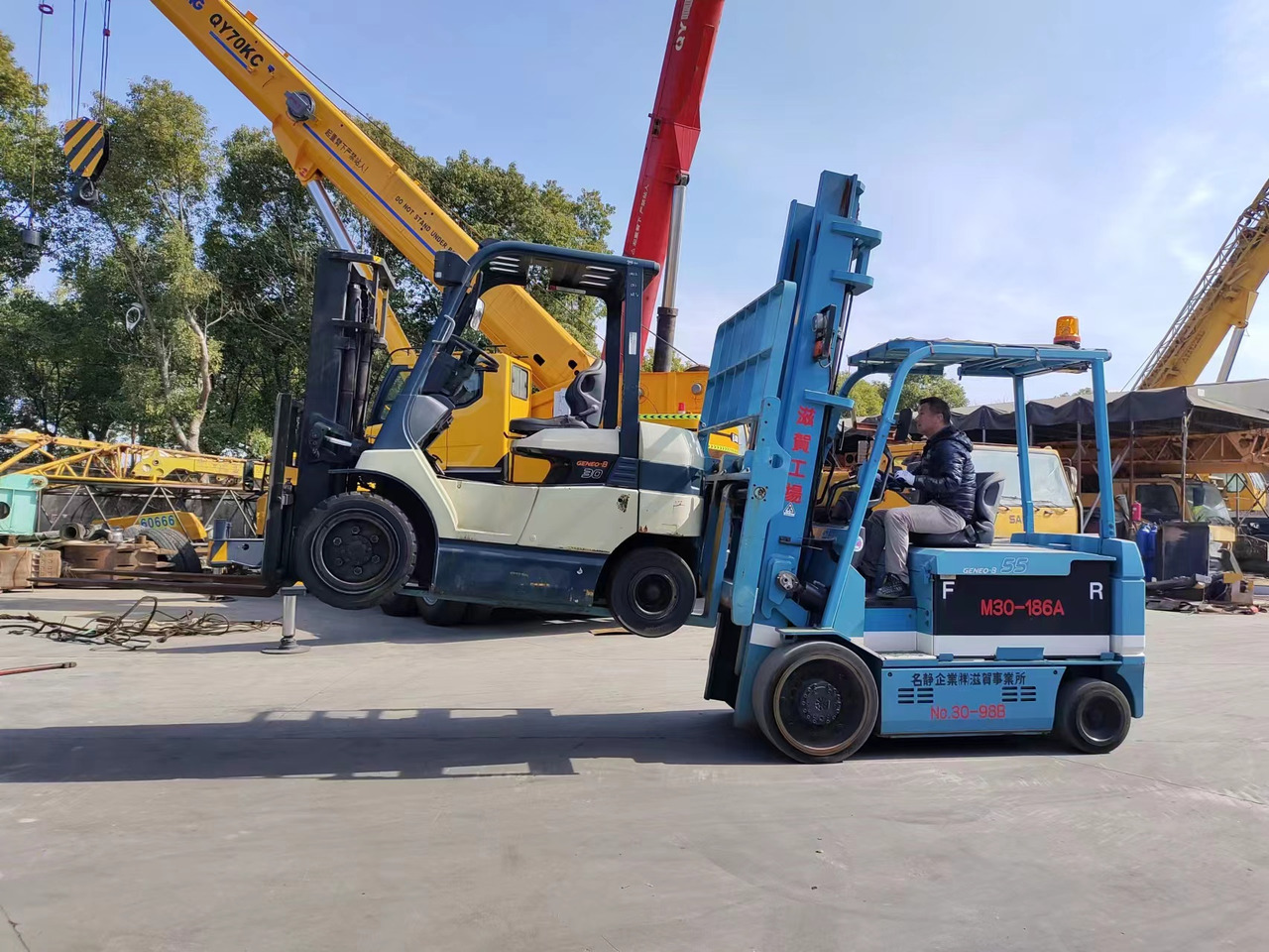TOYOTA 7FBCU55 electric forklift from Japan original - Carretilla elevadora eléctrica: foto 4 TOYOTA 7FBCU55 electric forklift from Japan original - Carretilla elevadora eléctrica: foto 4