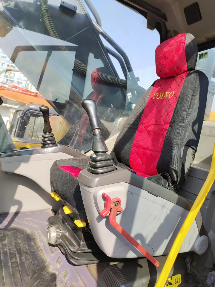 VOLVO EC460 - Excavadora de cadenas: foto 4 VOLVO EC460 - Excavadora de cadenas: foto 4