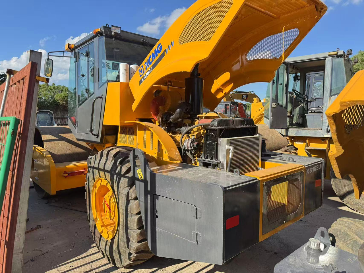 XCMG XS163J - Apisonadora de asfalto: foto 3 XCMG XS163J - Apisonadora de asfalto: foto 3