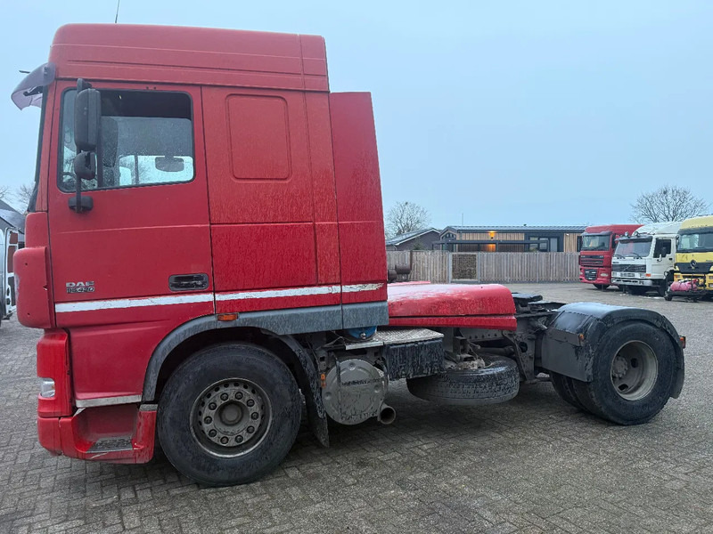 DAF XF 95.430 Tractor Unit - Cabeza tractora: foto 5 DAF XF 95.430 Tractor Unit - Cabeza tractora: foto 5
