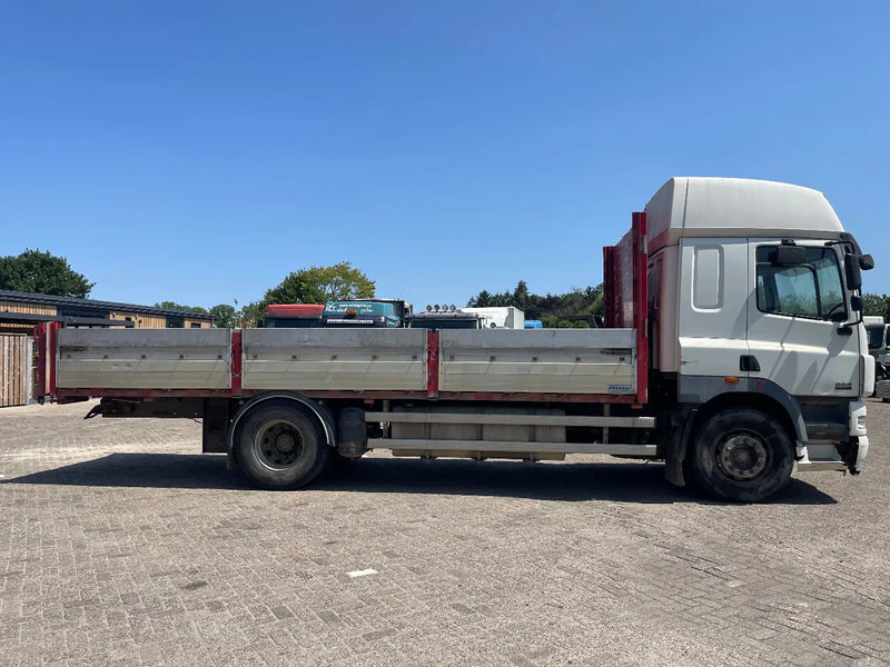 DAF CF 85 FLATBED TRUCK - Camión caja abierta: foto 4 DAF CF 85 FLATBED TRUCK - Camión caja abierta: foto 4
