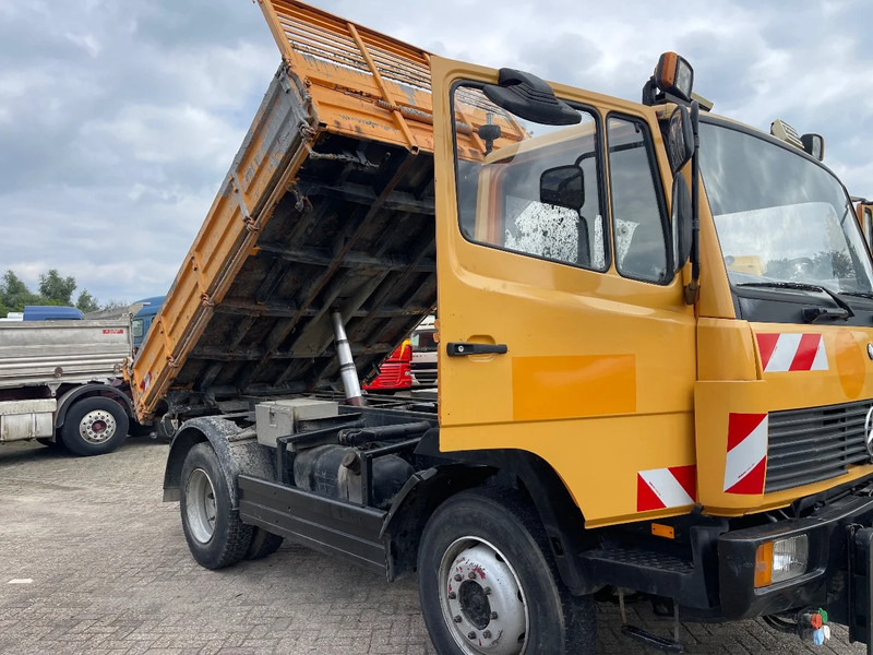 Mercedes-Benz 1314AK 3 SIDED TIPPER 4X4 - Camión volquete: foto 1 Mercedes-Benz 1314AK 3 SIDED TIPPER 4X4 - Camión volquete: foto 1