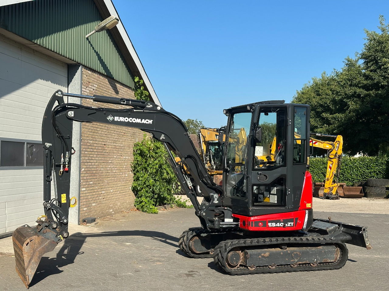 Eurocomach ES40.2ZT - Miniexcavadora: foto 1 Eurocomach ES40.2ZT - Miniexcavadora: foto 1