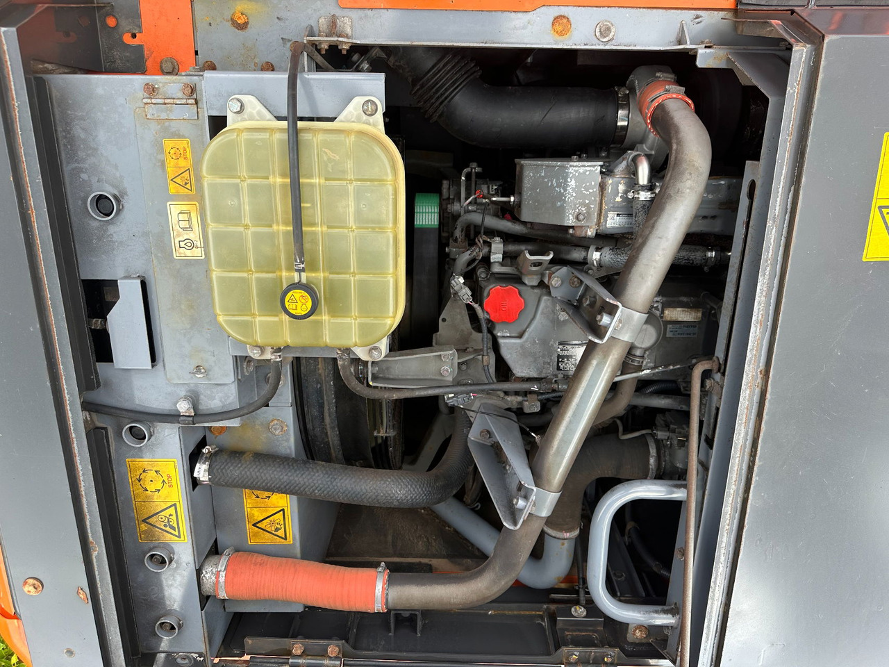 Excavadora de cadenas Hitachi ZX350LC-6: foto 19 Excavadora de cadenas Hitachi ZX350LC-6: foto 19