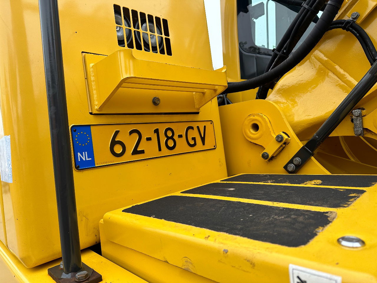 Excavadora de ruedas Komatsu PW160-8: foto 28