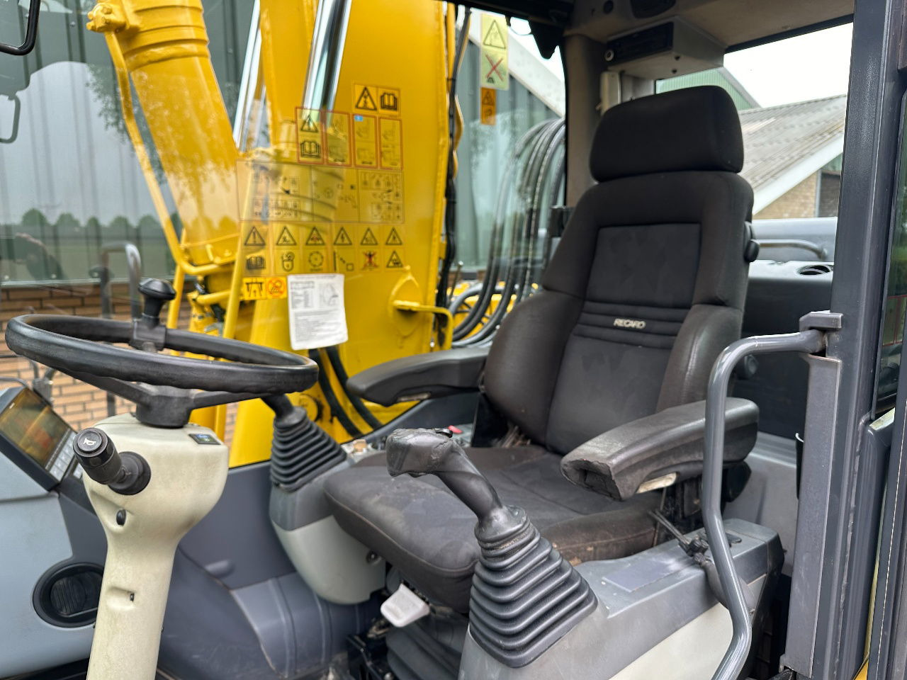Excavadora de ruedas Komatsu PW160-8: foto 9