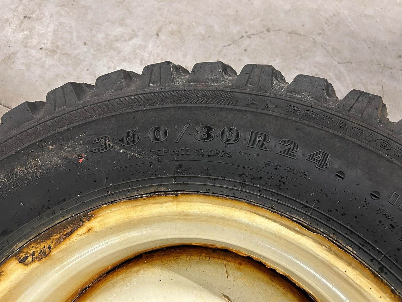 Andre TRI 2 Vinterdekk - Rueda completa para Maquinaria agrícola: foto 5 Andre TRI 2 Vinterdekk - Rueda completa para Maquinaria agrícola: foto 5