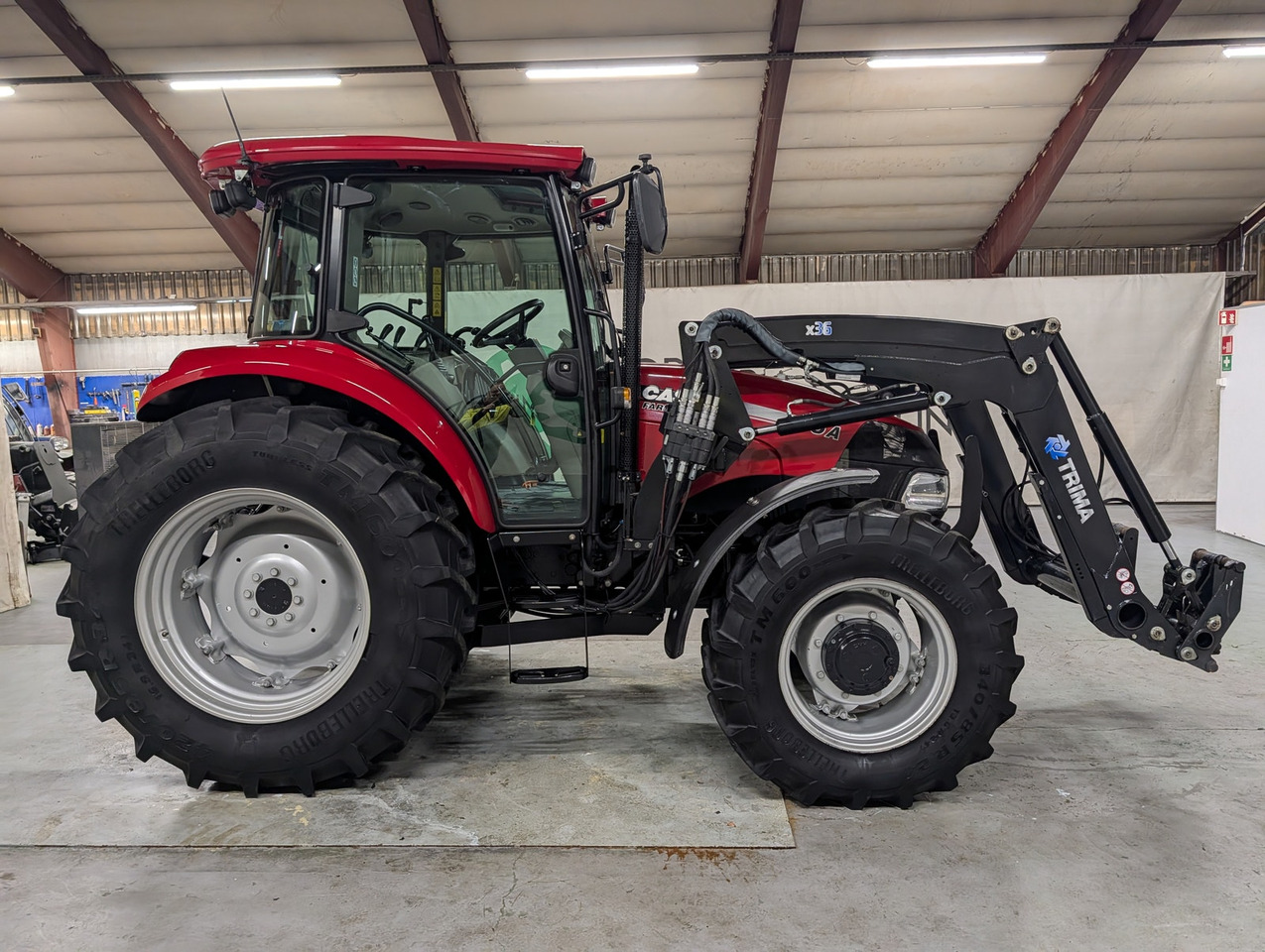 CASE IH Farmall 85A - Tractor: foto 5 CASE IH Farmall 85A - Tractor: foto 5