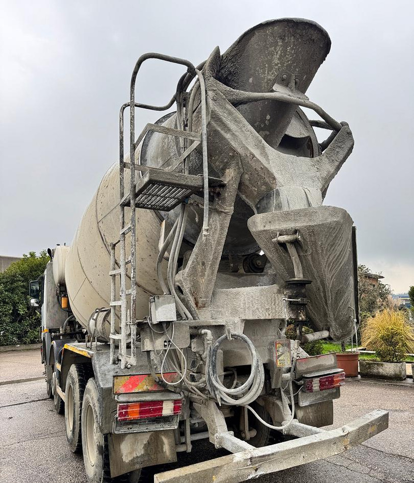 Autobetoniera Armec PHY120 su telaio Mercedes-Benz - Camión hormigonera: foto 5 Autobetoniera Armec PHY120 su telaio Mercedes-Benz - Camión hormigonera: foto 5