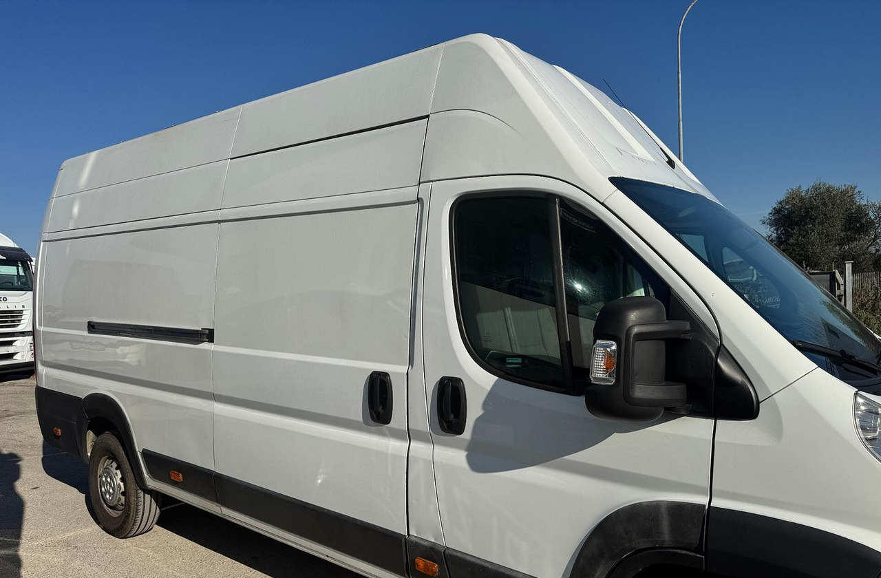 CITROEN Y DUMFC FYL - 110 kw - Furgón: foto 2 CITROEN Y DUMFC FYL - 110 kw - Furgón: foto 2