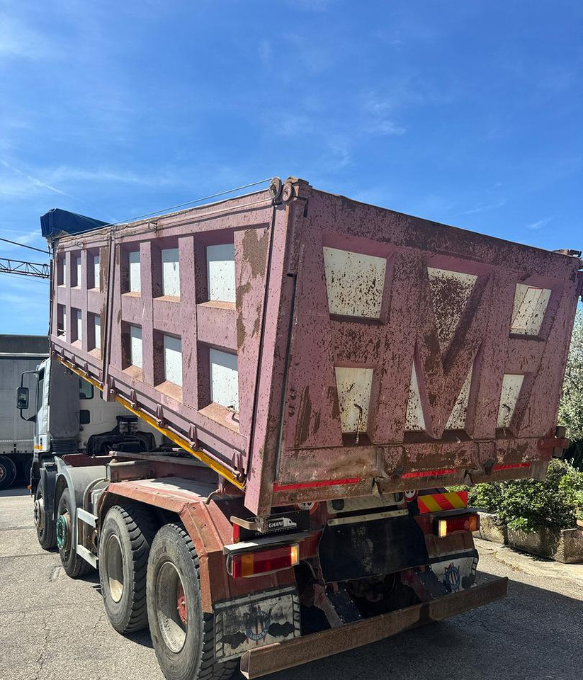 RIBALTATILE IVECO EuroTrakker 440 - 8X4 - Camión volquete: foto 5 RIBALTATILE IVECO EuroTrakker 440 - 8X4 - Camión volquete: foto 5