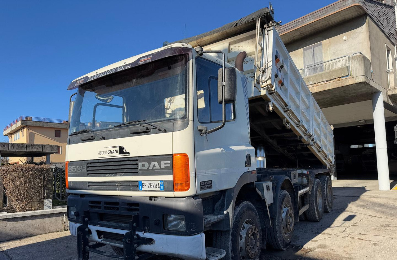Ribaltabile DAF 85 CF 430 - anno 1999 - Camión volquete: foto 3 Ribaltabile DAF 85 CF 430 - anno 1999 - Camión volquete: foto 3