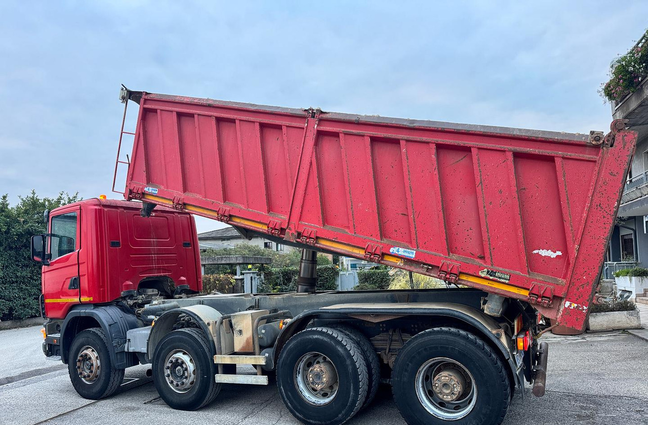 Scania R124/470 Ribaltabile 8X4 - Camión volquete: foto 5 Scania R124/470 Ribaltabile 8X4 - Camión volquete: foto 5