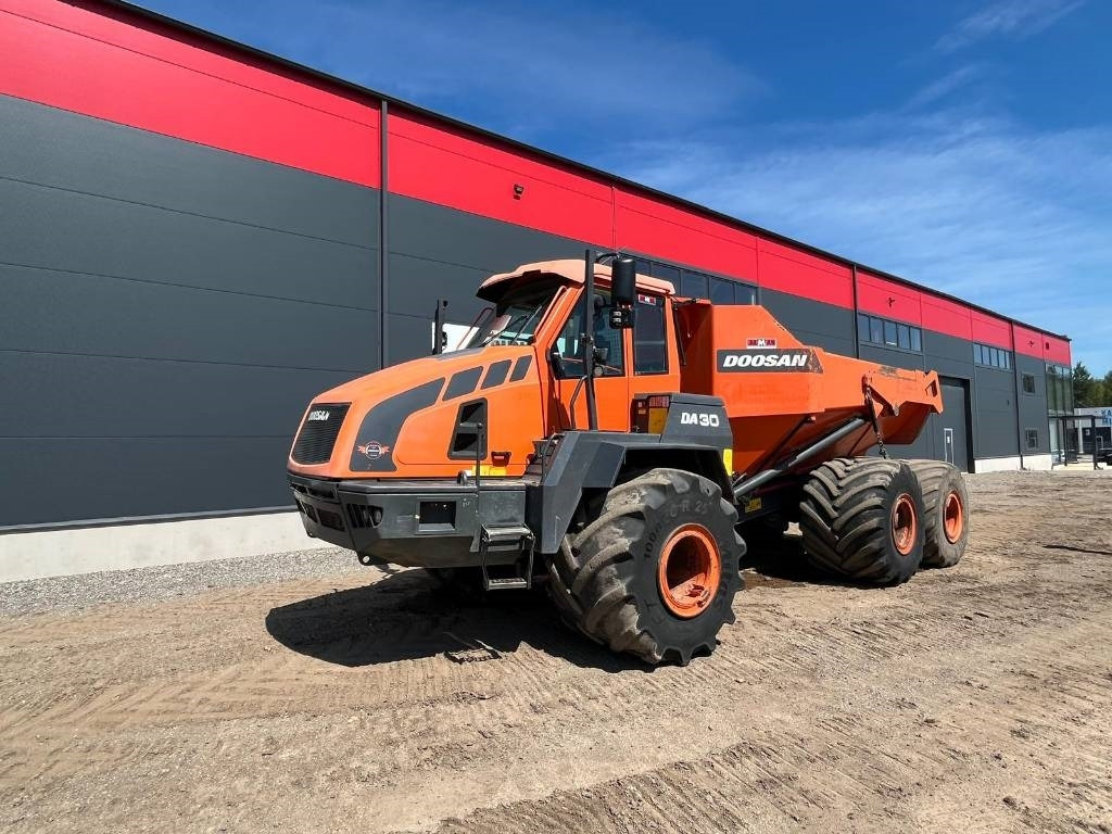 Doosan DA 30 - Dúmper articulado: foto 2 Doosan DA 30 - Dúmper articulado: foto 2