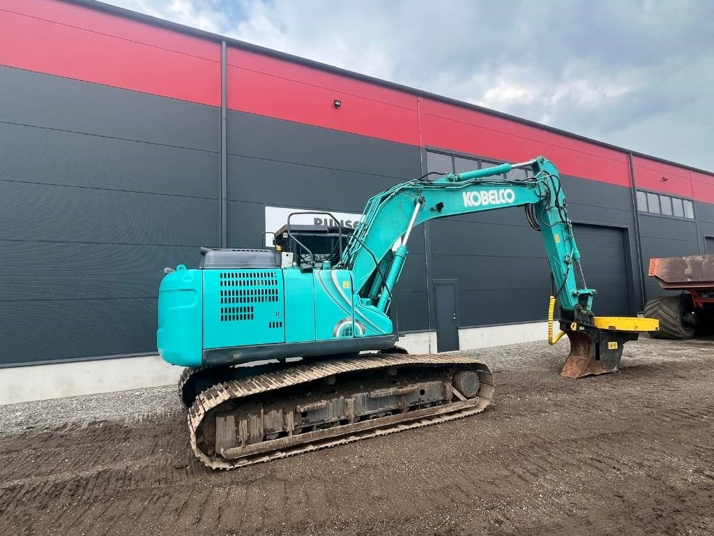 Kobelco SK180LC-10 - Excavadora de cadenas: foto 5 Kobelco SK180LC-10 - Excavadora de cadenas: foto 5