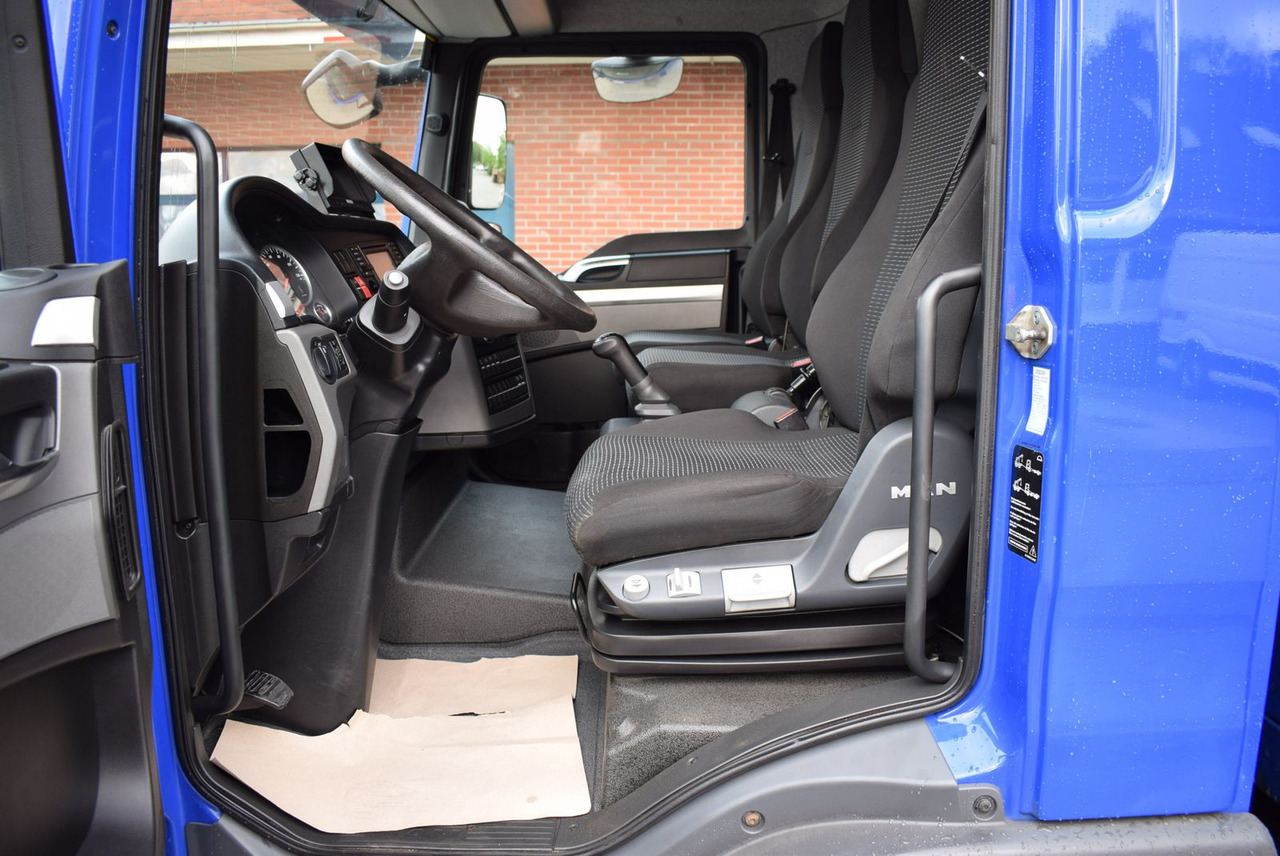 Leasing de  MAN TGL 8.180 Pritsche Schiebeplane Klima 3-Sitzer MAN TGL 8.180 Pritsche Schiebeplane Klima 3-Sitzer: foto 15
