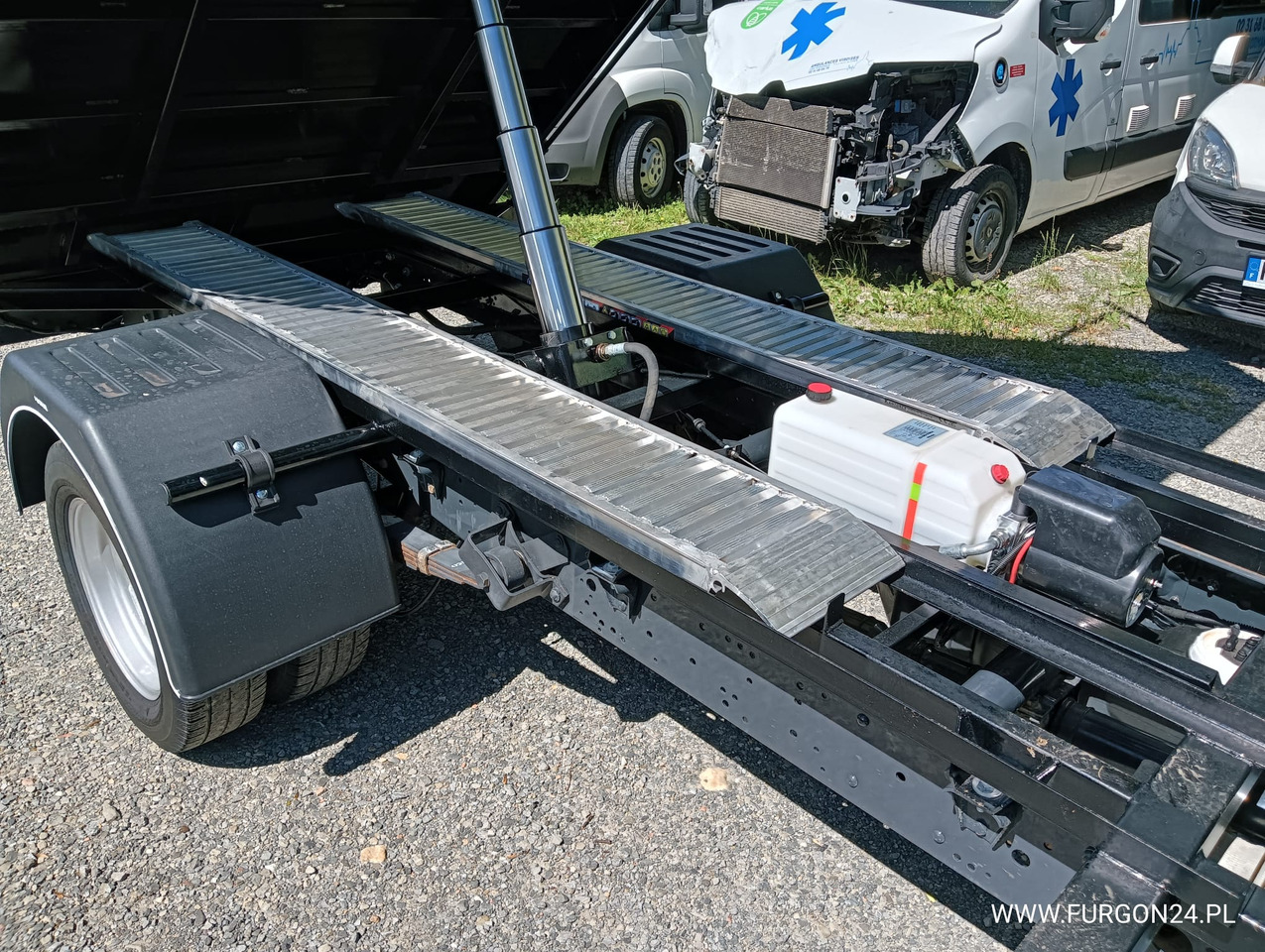 Leasing de IVECO DAILY 35C14 WYWROTKA KIPER Z NAJAZDAMI NR 841 IVECO DAILY 35C14 WYWROTKA KIPER Z NAJAZDAMI NR 841: foto 7 Leasing de IVECO DAILY 35C14 WYWROTKA KIPER Z NAJAZDAMI NR 841 IVECO DAILY 35C14 WYWROTKA KIPER Z NAJAZDAMI NR 841: foto 7