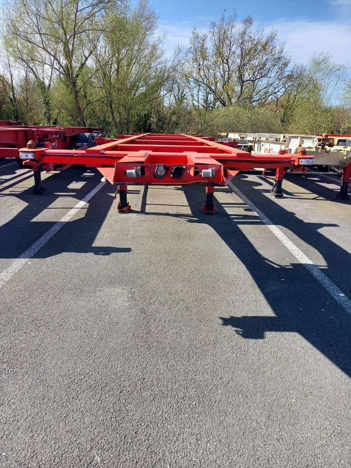 FRUEHAUF - Semirremolque portacontenedore/ Intercambiable: foto 3 FRUEHAUF - Semirremolque portacontenedore/ Intercambiable: foto 3