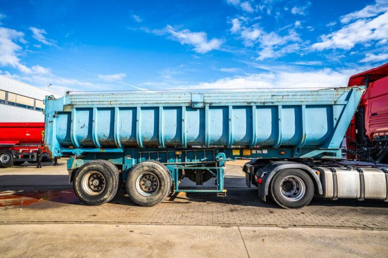 Benalu FRUEHAUF DF33 - Semirremolque volquete: foto 3 Benalu FRUEHAUF DF33 - Semirremolque volquete: foto 3