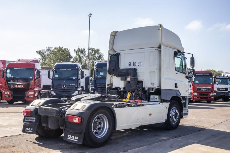 DAF CF 85.460+INTARDER+COMPRESSEUR - Cabeza tractora: foto 3 DAF CF 85.460+INTARDER+COMPRESSEUR - Cabeza tractora: foto 3