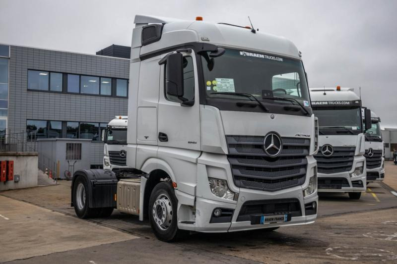 Mercedes ACTROS 1845 LS - Cabeza tractora: foto 2 Mercedes ACTROS 1845 LS - Cabeza tractora: foto 2