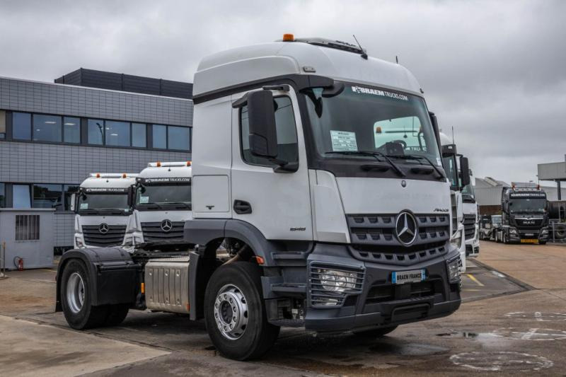 Mercedes AROCS 1846 LS (No Actros) - Cabeza tractora: foto 2 Mercedes AROCS 1846 LS (No Actros) - Cabeza tractora: foto 2