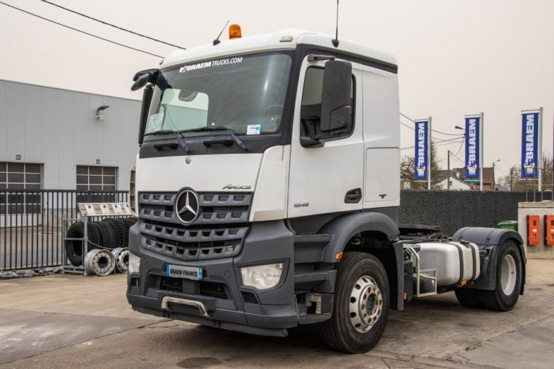 Mercedes AROCS(no Actros) 1845LS+E6+HYDRAULIQUE - Cabeza tractora: foto 2 Mercedes AROCS(no Actros) 1845LS+E6+HYDRAULIQUE - Cabeza tractora: foto 2