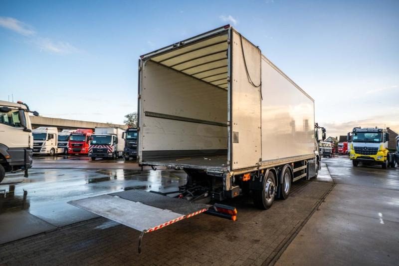 Iveco STRALIS 400 CNG // HAYON DHOLLANDIA - Camión caja cerrada: foto 5 Iveco STRALIS 400 CNG // HAYON DHOLLANDIA - Camión caja cerrada: foto 5