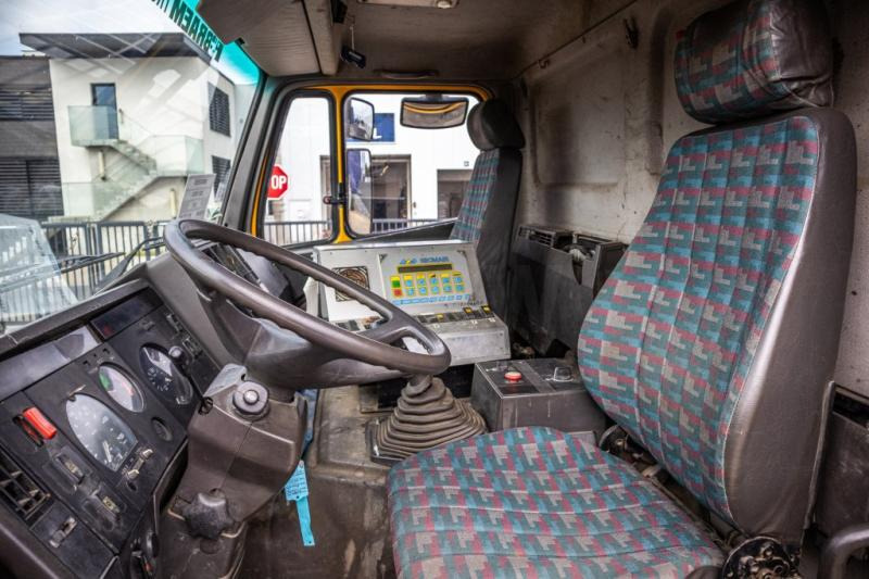 Camión volquete Mercedes SK 2531-6X2-PATA/BITUMEN/ASFALT/GOUDRON: foto 5