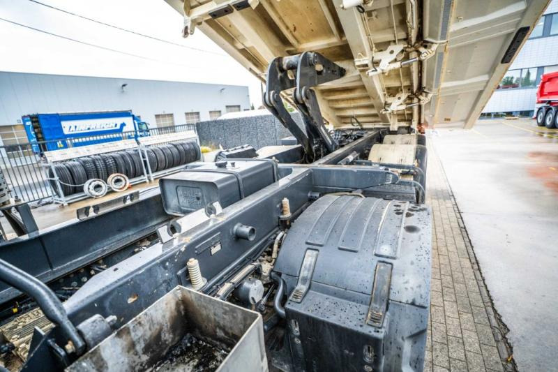 Renault C 480 - Camión volquete: foto 5 Renault C 480 - Camión volquete: foto 5