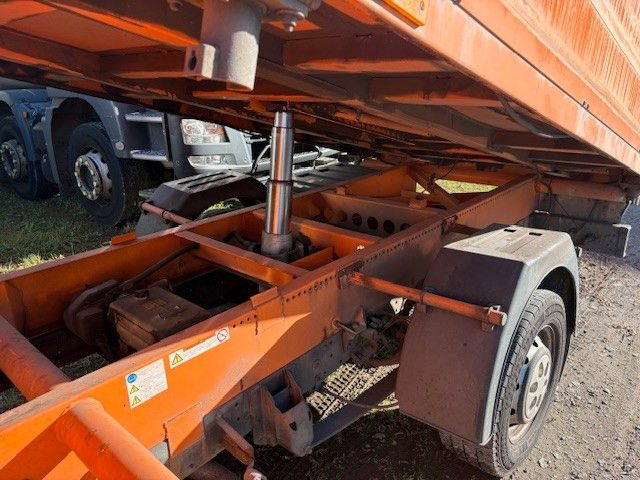 Iveco Daily Iveco Doka Kipper - Furgoneta basculante: foto 1 Iveco Daily Iveco Doka Kipper - Furgoneta basculante: foto 1