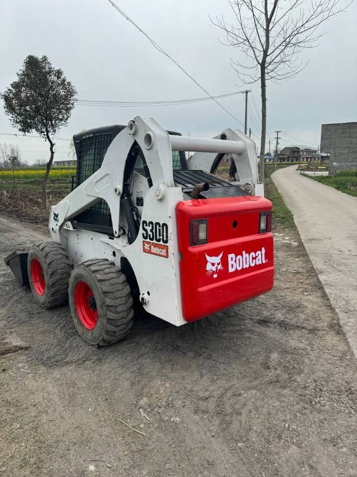 Bobcat S 300 - Minicargadora: foto 5 Bobcat S 300 - Minicargadora: foto 5