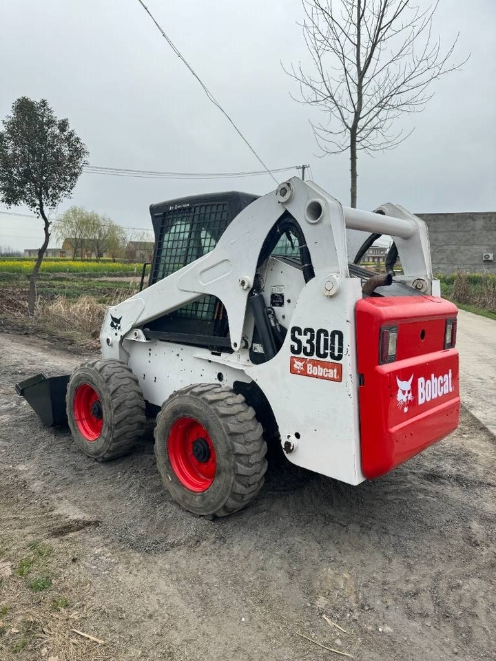 Bobcat S 300 - Minicargadora: foto 5 Bobcat S 300 - Minicargadora: foto 5