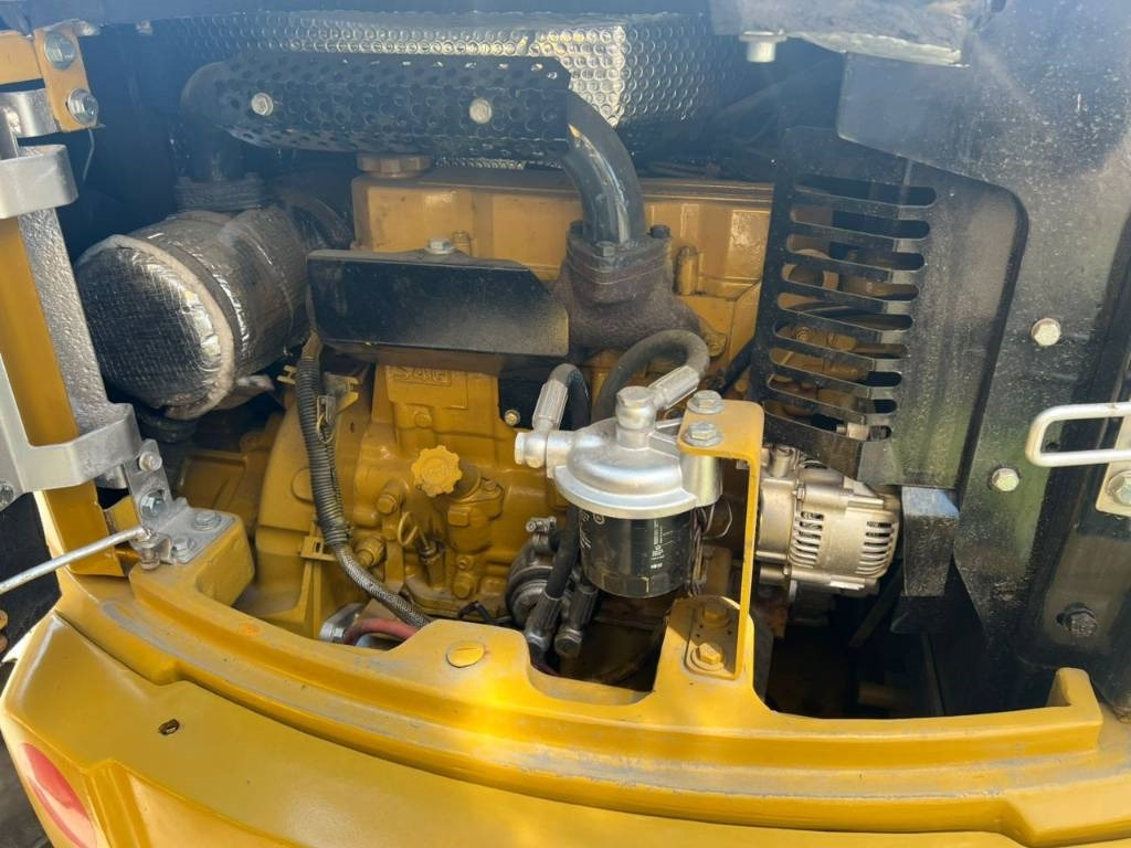 Excavadora de cadenas CAT 304 C: foto 6