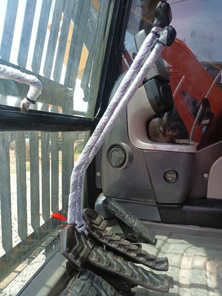 CAT 320D2 - Excavadora de cadenas: foto 2 CAT 320D2 - Excavadora de cadenas: foto 2