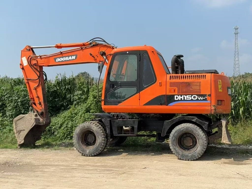 Doosan DH 150 W-7 - Excavadora de cadenas: foto 5 Doosan DH 150 W-7 - Excavadora de cadenas: foto 5