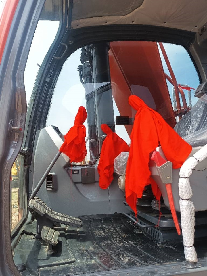 Doosan DX 300 - Excavadora de cadenas: foto 5 Doosan DX 300 - Excavadora de cadenas: foto 5