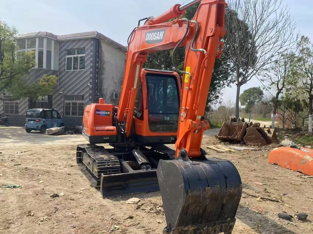 Doosan DX 75-9 C - Miniexcavadora: foto 5 Doosan DX 75-9 C - Miniexcavadora: foto 5
