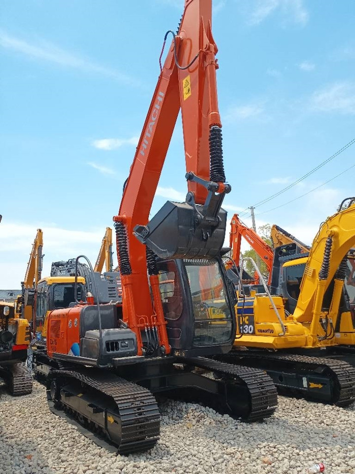 Hitachi ZX 120 - Excavadora de cadenas: foto 5 Hitachi ZX 120 - Excavadora de cadenas: foto 5
