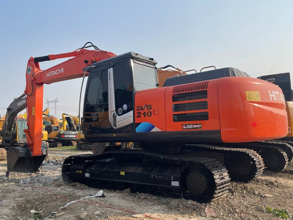 Hitachi ZX 210  - Excavadora de cadenas: foto 1 Hitachi ZX 210  - Excavadora de cadenas: foto 1