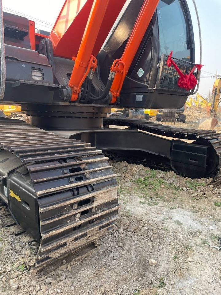 Hitachi ZX 210  - Excavadora de cadenas: foto 5 Hitachi ZX 210  - Excavadora de cadenas: foto 5