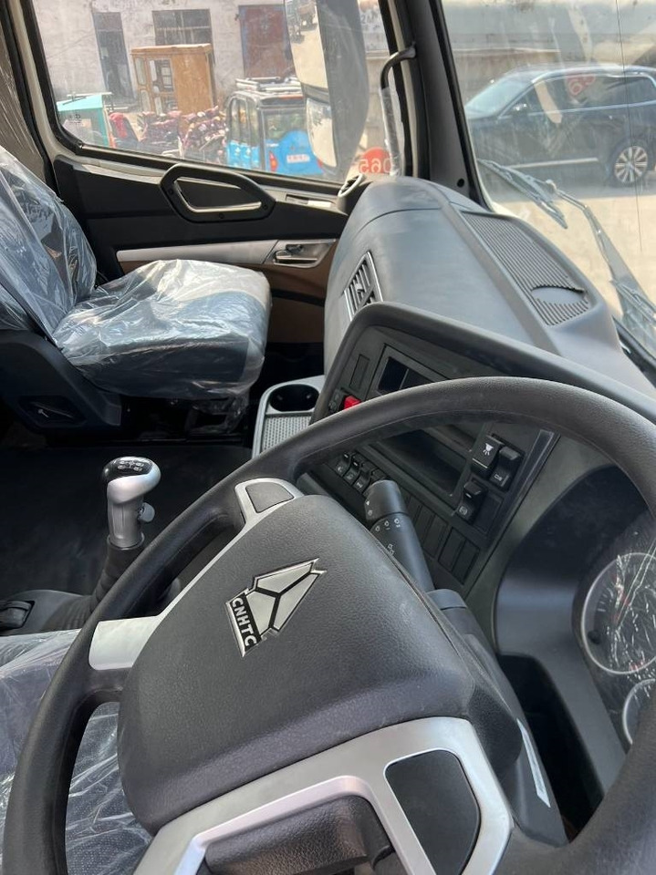 Howo 371 - Camión volquete: foto 2 Howo 371 - Camión volquete: foto 2