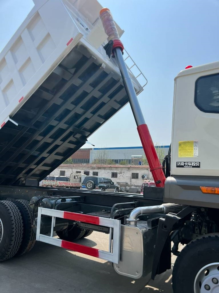 Howo 371 - Camión volquete: foto 4 Howo 371 - Camión volquete: foto 4